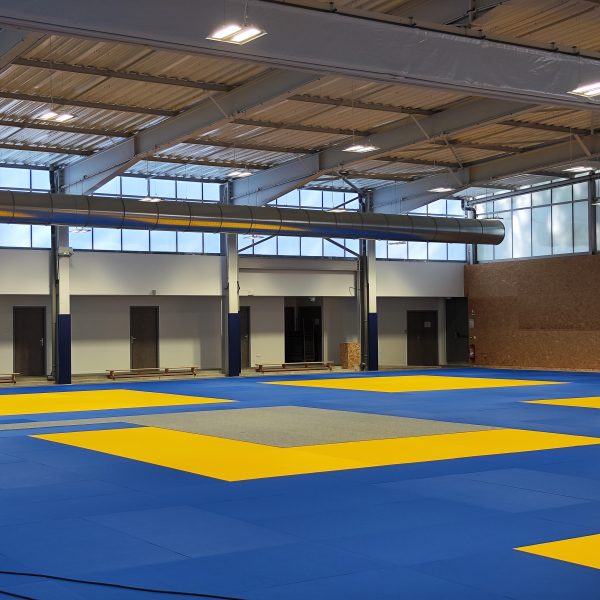 Construction d'une salle de sport de combat